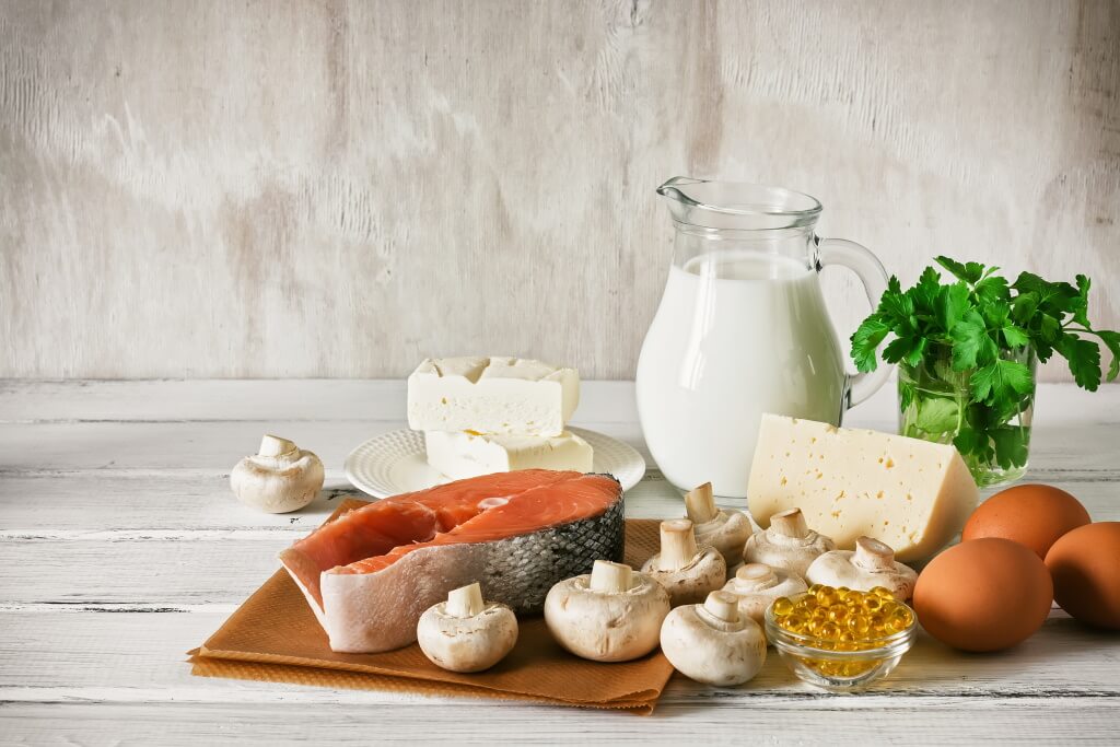 Vitamin-D-reiche Lebensmittel: Milchprodukte, Fisch, Pilze, Eier